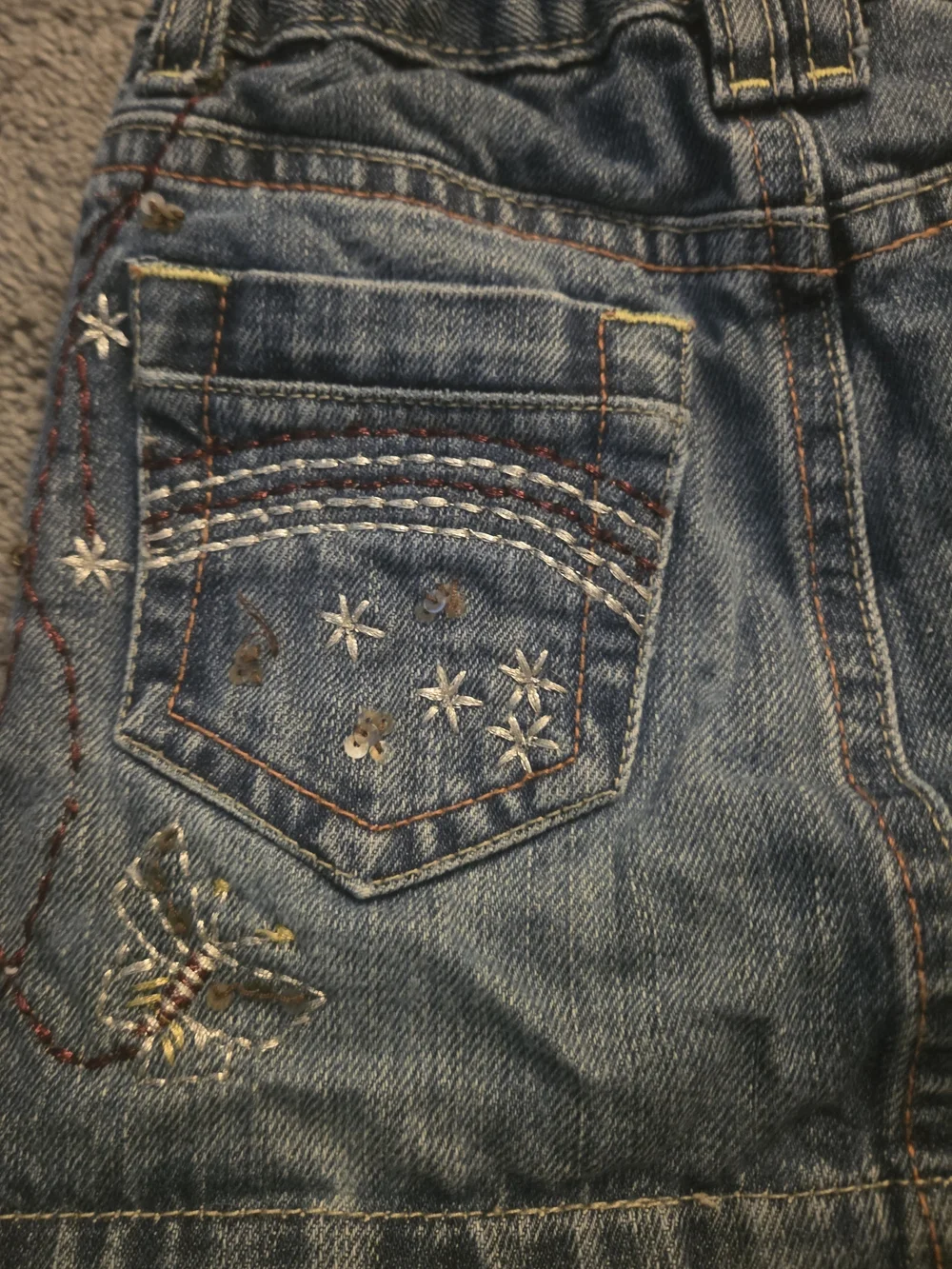 GAP brand, Blue Denim, Toddler‎ jean skort with Floral Embroidery, Size 4